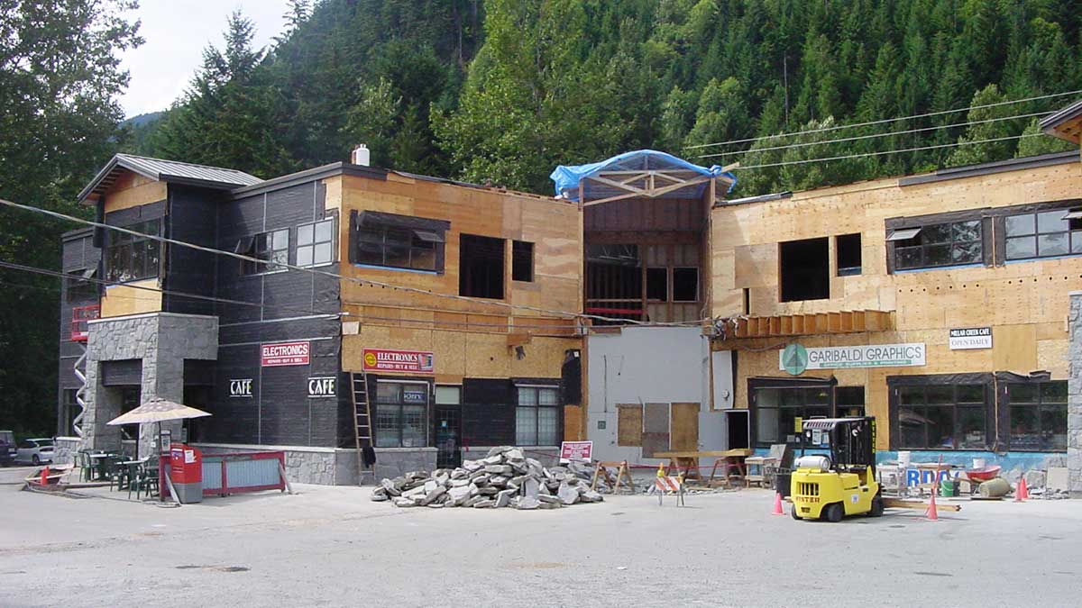 Lordco Building Aplha lake Road Whistler tilt-up concrete construction project